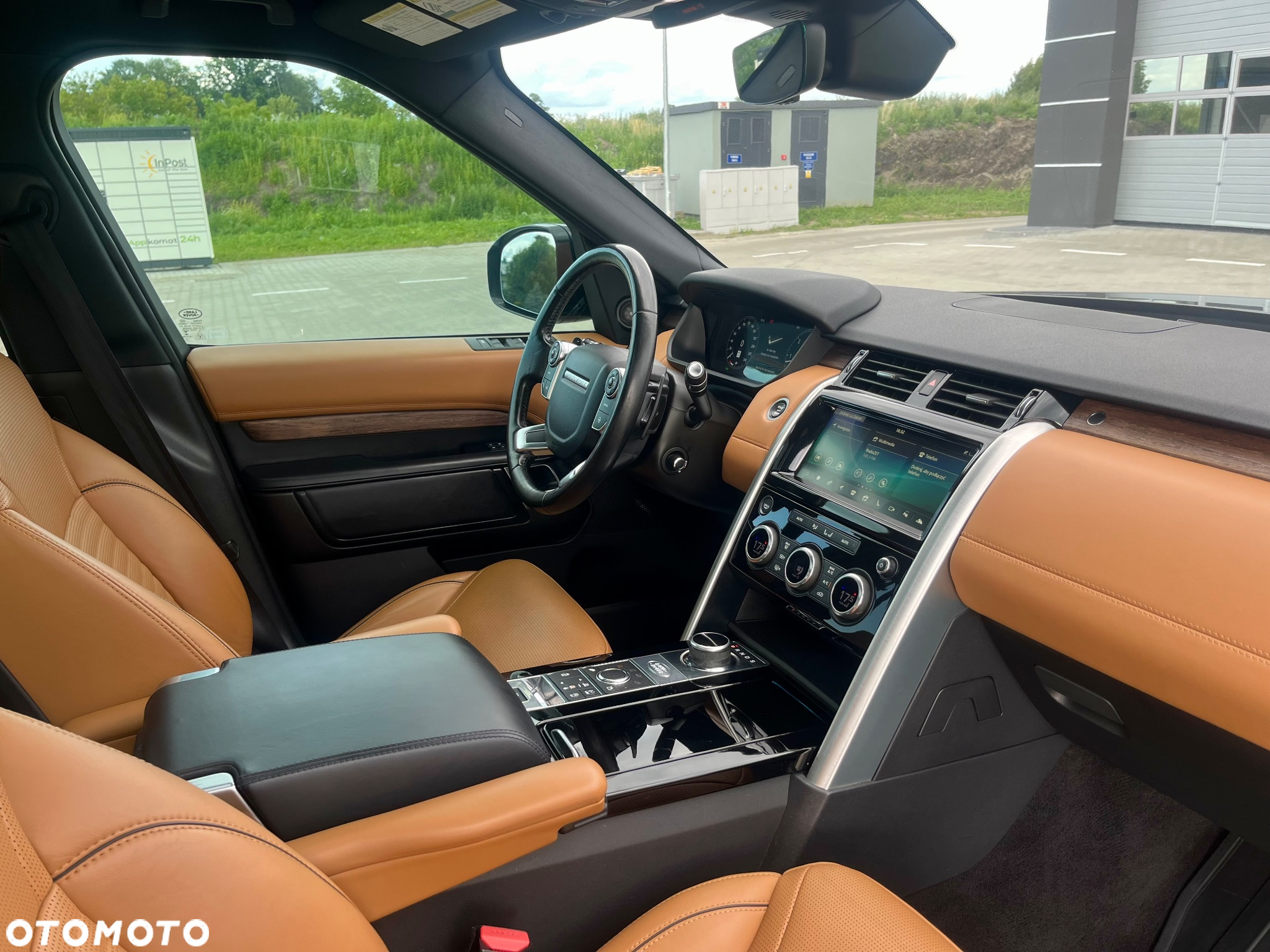 Land Rover Discovery 3.0 TD6 HSE Luxury - 30