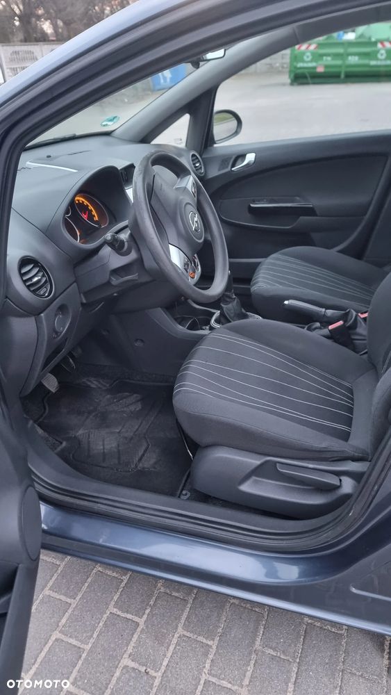 Opel Corsa 1.2 16V Selection 110 Jahre - 7