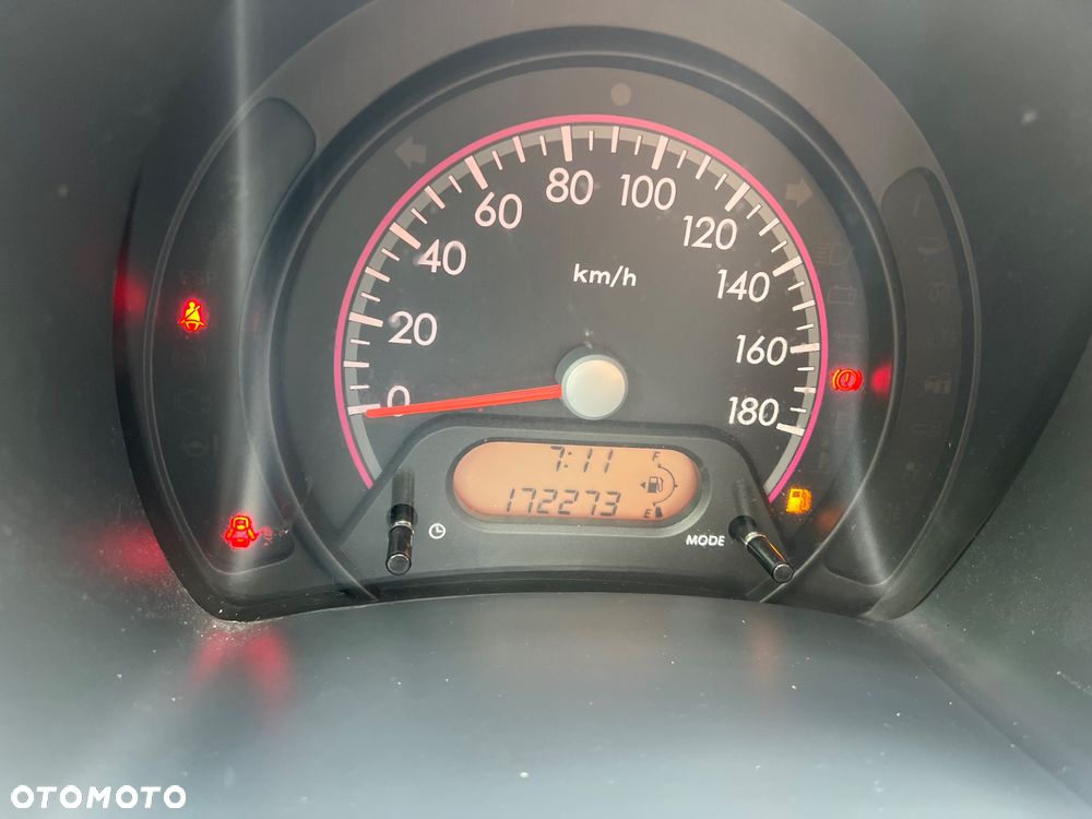 Suzuki Alto 1.0 Comfort - 23