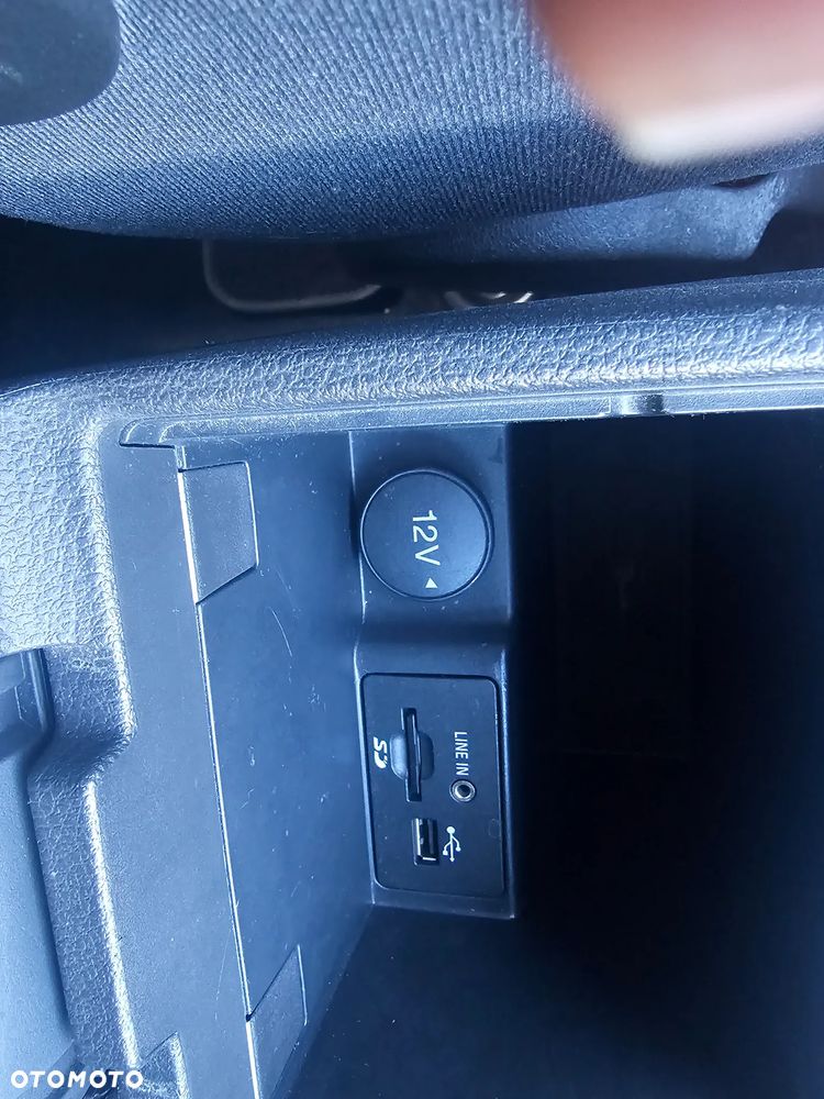 Ford Focus 2.0 TDCi SYNC Edition ASS - 19