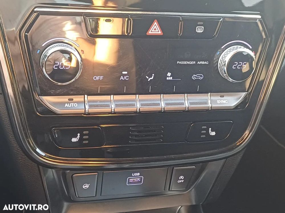 SsangYong Tivoli Grand - 20