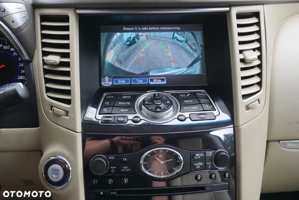 Infiniti FX FX30d AWD S - 31