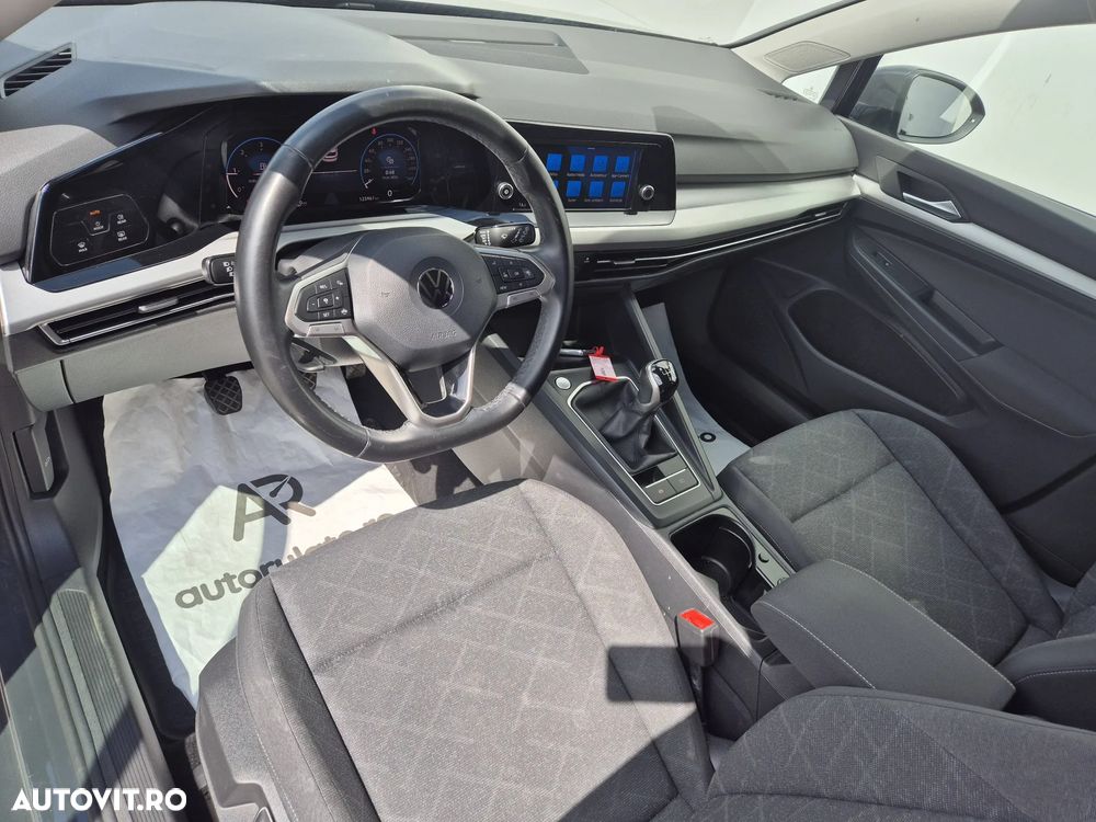 Volkswagen Golf 2.0 TDI SCR Life - 9