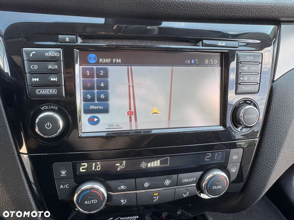 Nissan Qashqai 1.6 DIG-T N-Connecta - 9