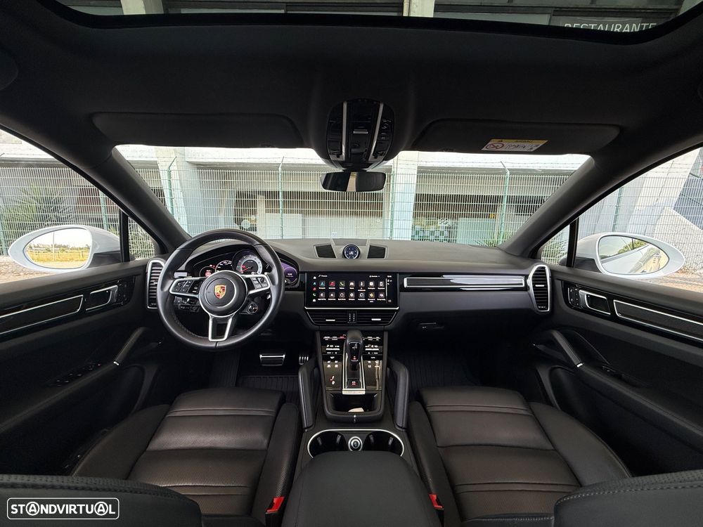 Porsche Cayenne Coupé S Platinum Edition - 27