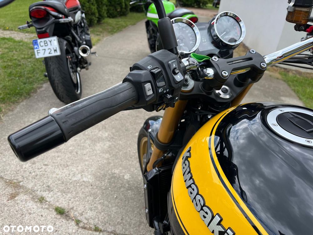 Kawasaki Z 900 RS - 2