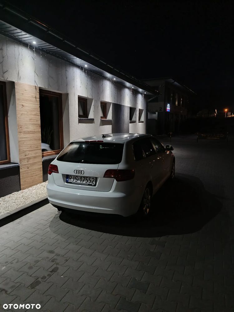 Audi A3 Sportback - 36