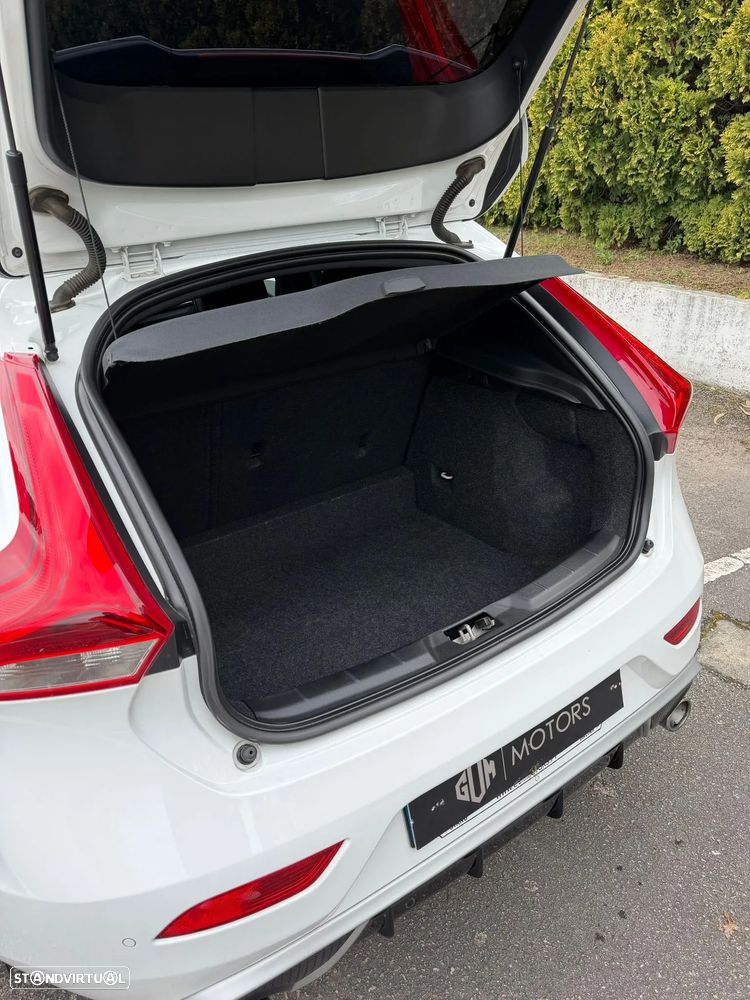 Volvo V40 2.0 D2 R-Design - 8