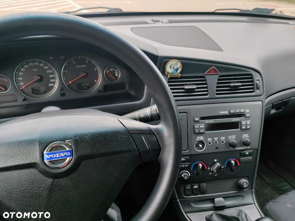 Volvo S60 2.4 D5 - 29