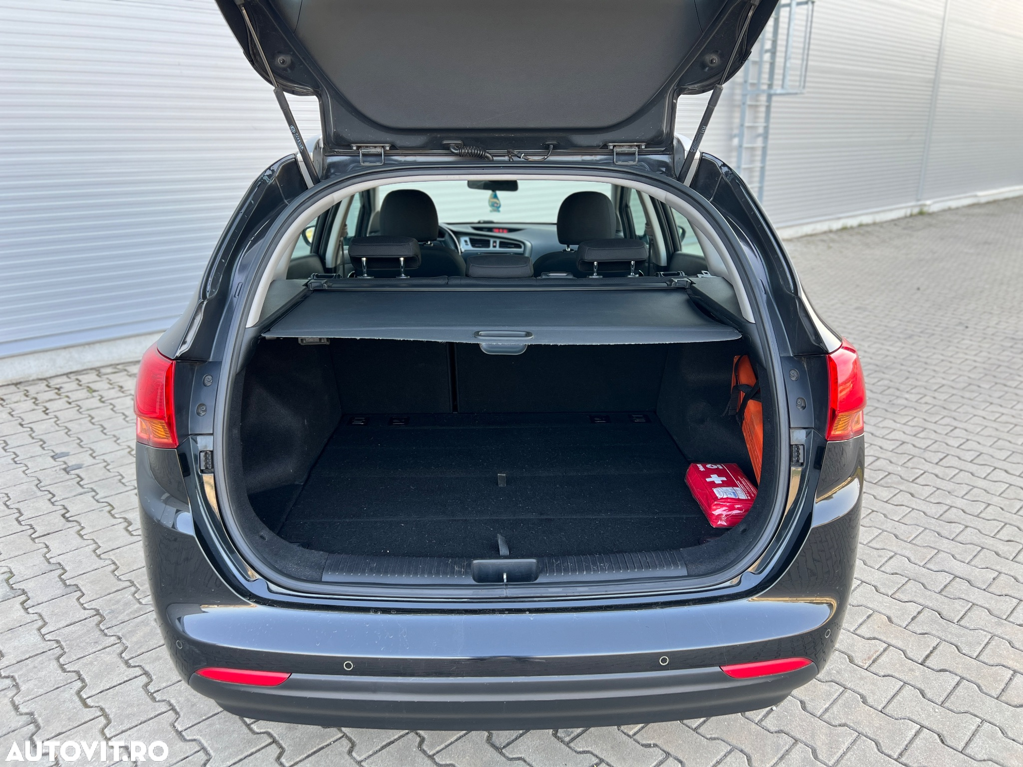 Kia Ceed 1.6 DSL Star - 12