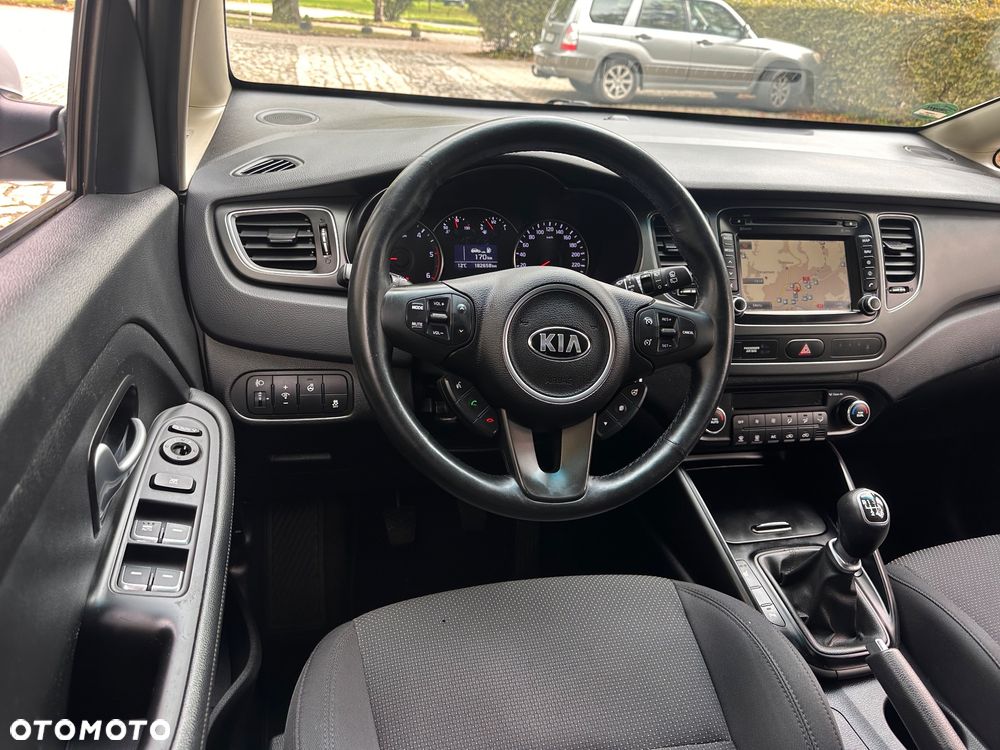 Kia Carens 1.7 CRDi 141 ISG Spirit - 20
