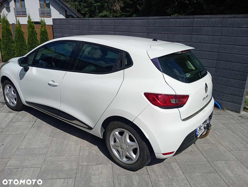Renault Clio 1.2 16V Alize - 5