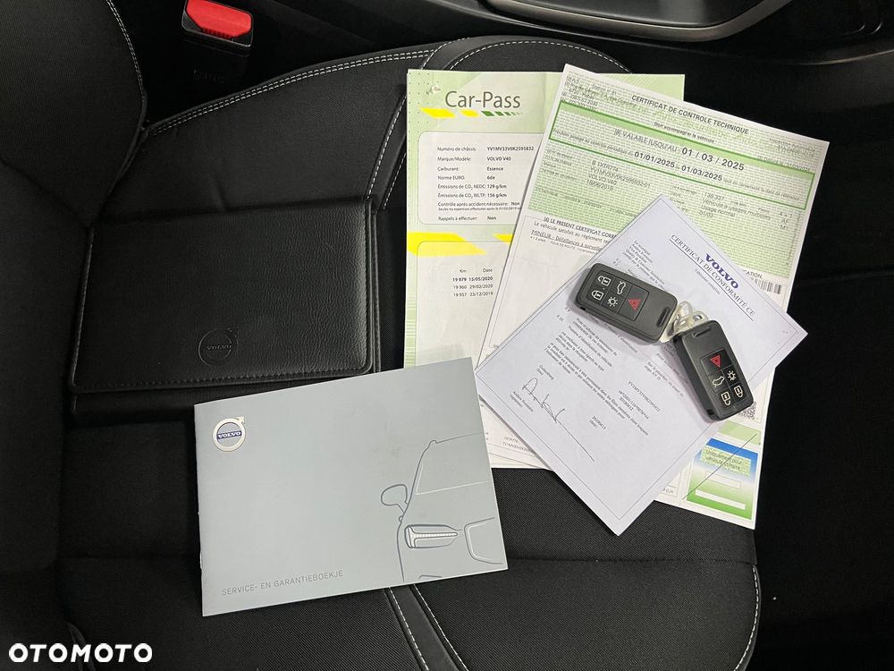Volvo V40 - 37