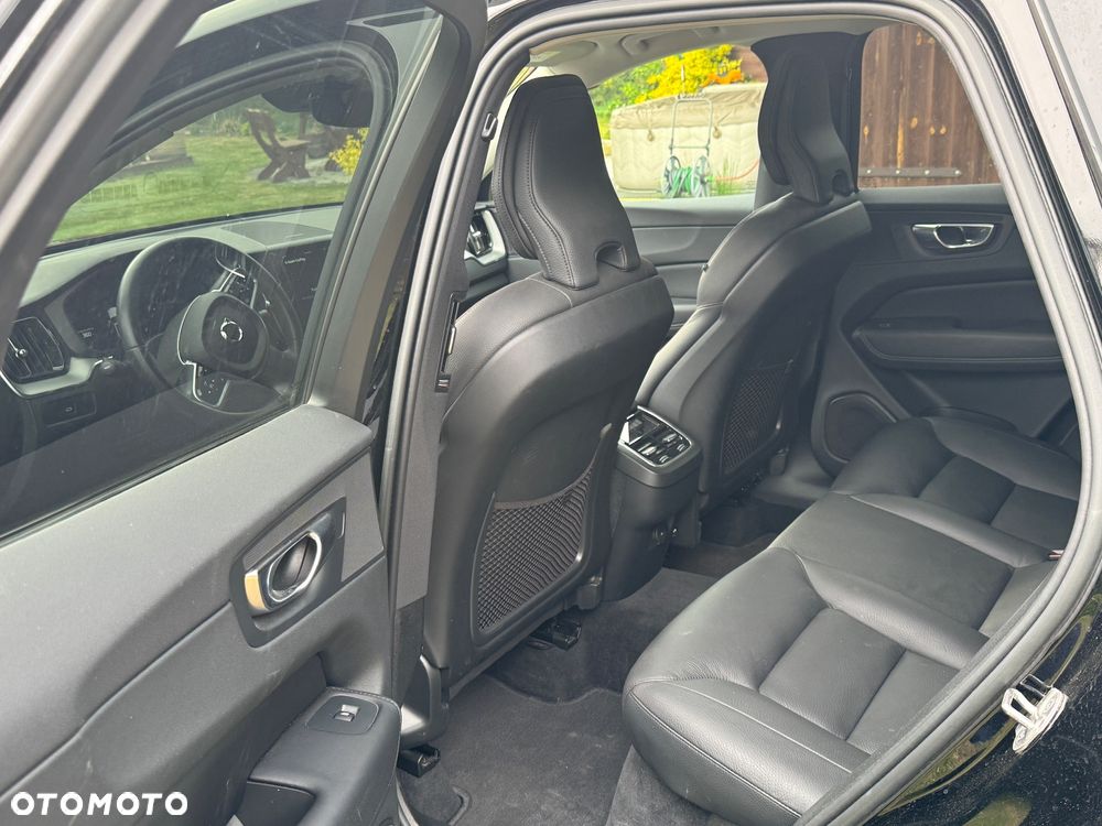 Volvo XC 60 B5 D AWD Geartronic RDesign - 6