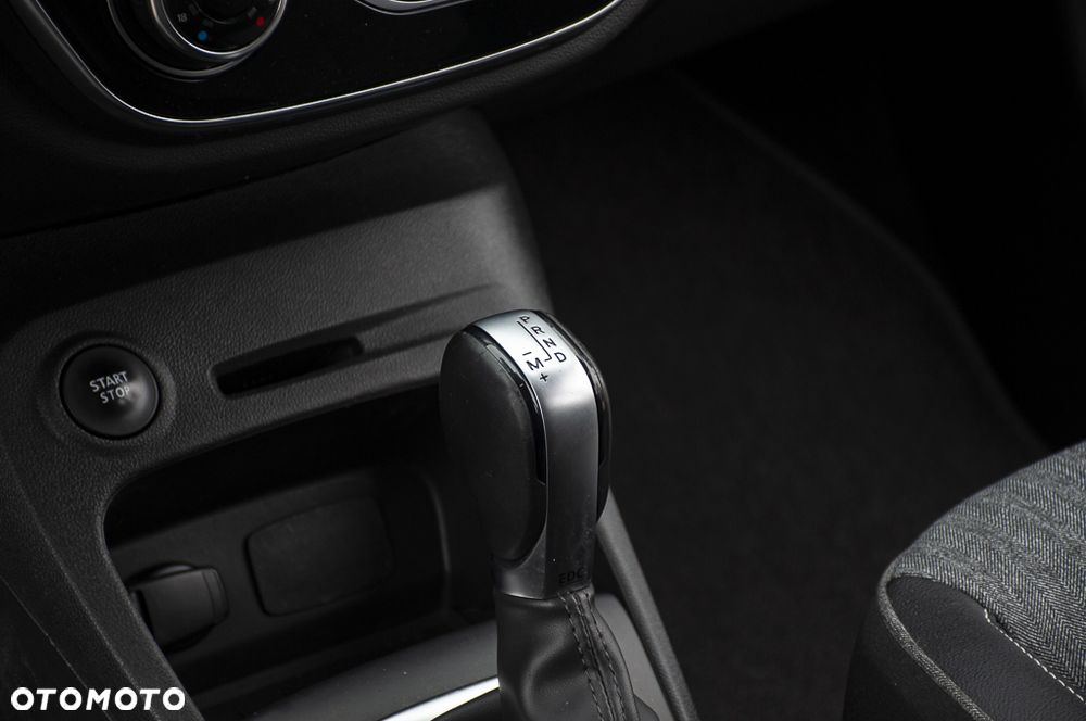 Renault Captur ENERGY TCe 120 EDC LIMITED - 31