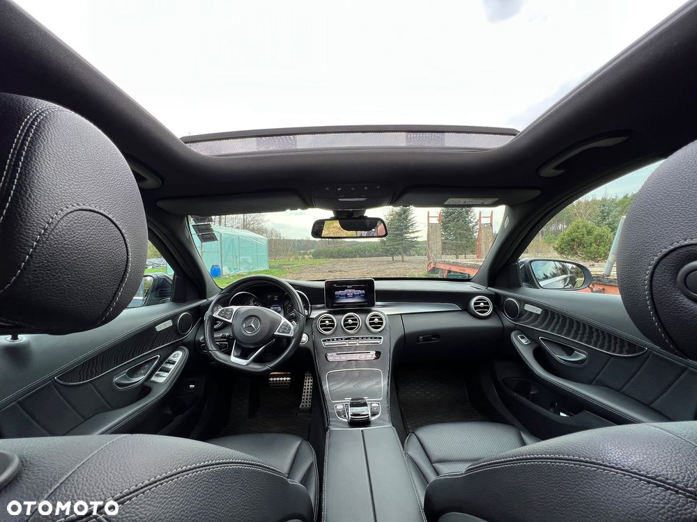 Mercedes-Benz Klasa C 200 4-Matic 9G-TRONIC - 27