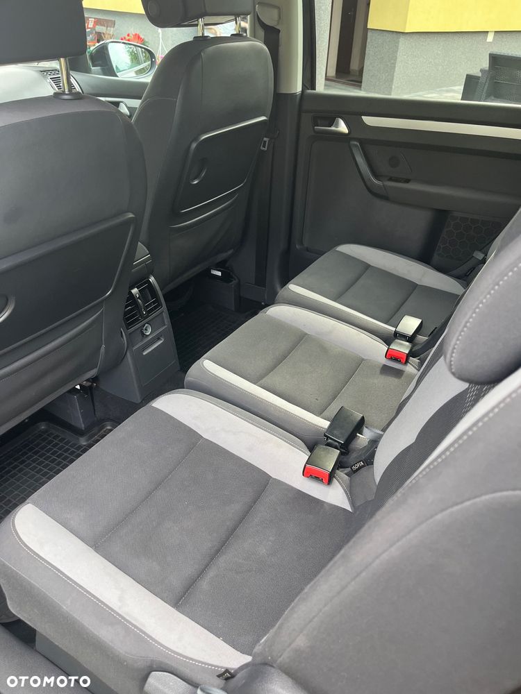 Volkswagen Touran 1.6 TDI DPF DSG Life - 7
