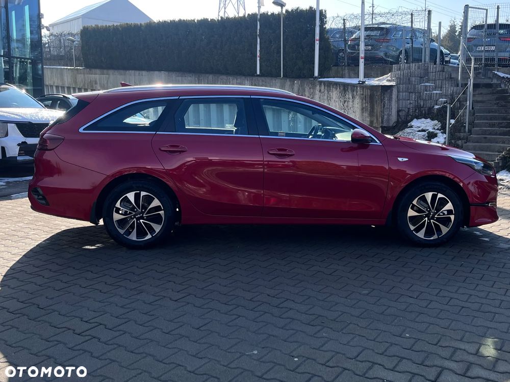 Kia Ceed 1.5 T-GDI M - 8