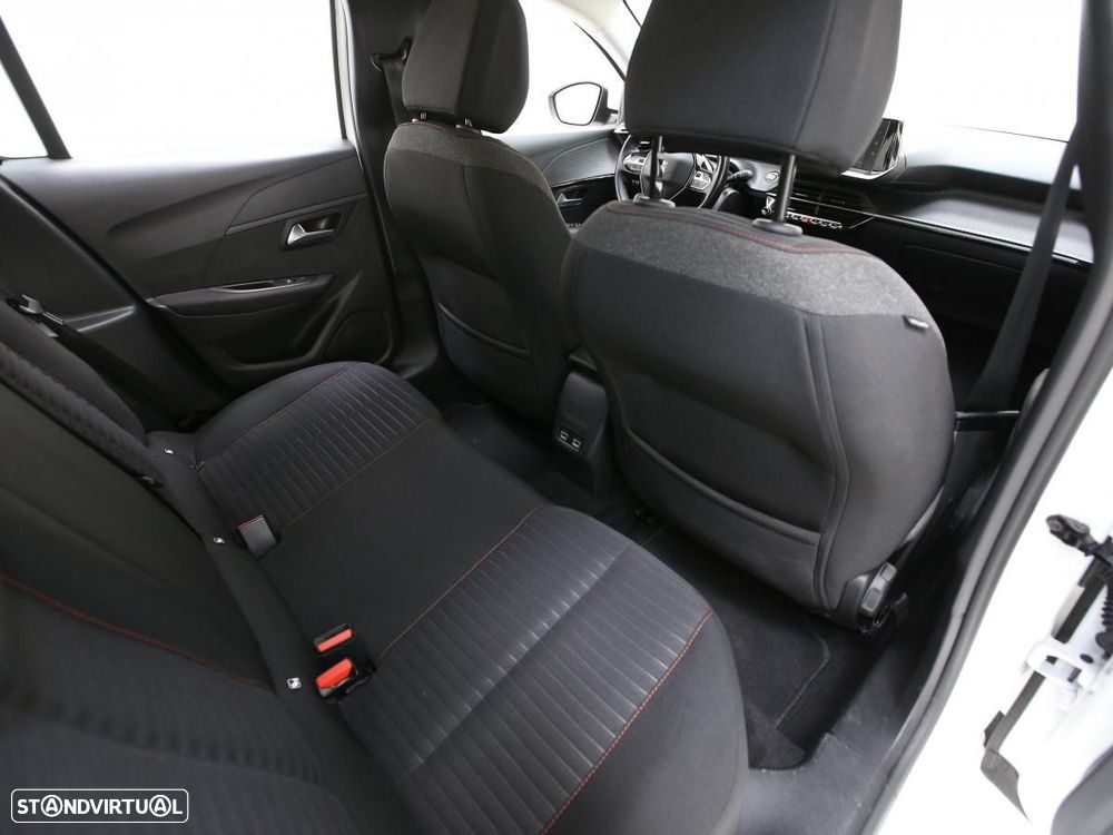 Peugeot e-208 50 kWh Active Pack - 12