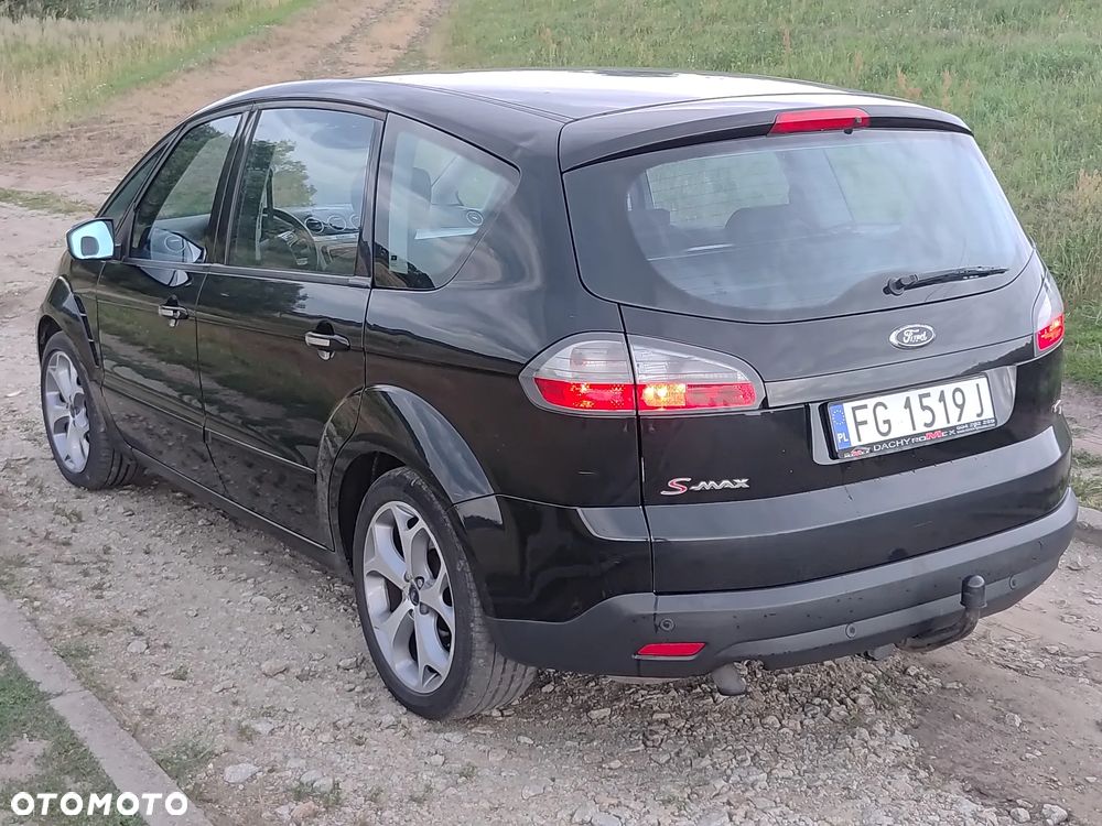 Ford S-Max 2.0 TDCi DPF Titanium - 3