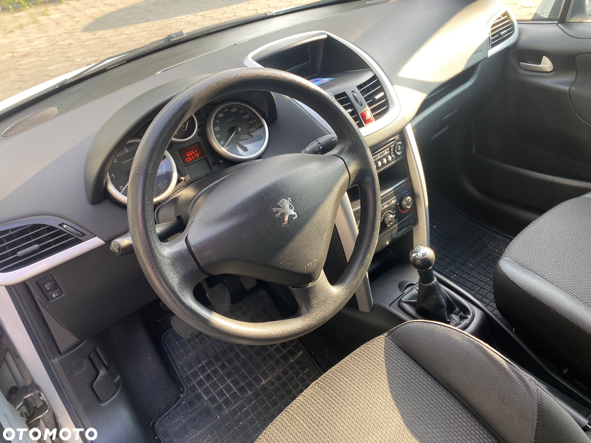 Peugeot 207 1.4 HDi Active - 9