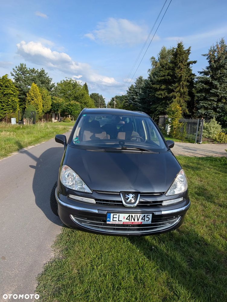 Peugeot 807 HDi 170 Bi-Turbo Automatik Premium - 4