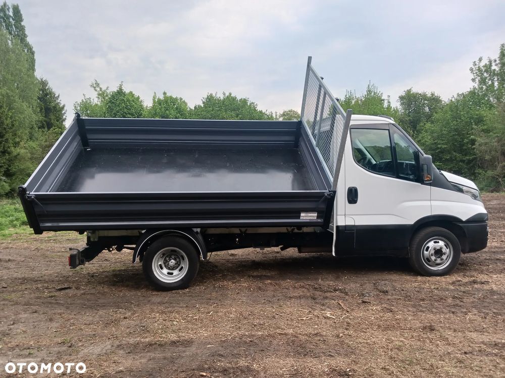 Iveco Daily 35C13 2015r Wywrotka Kiper Wywrot NOWY nowa zabudowa ocynk bliźniaki - 25