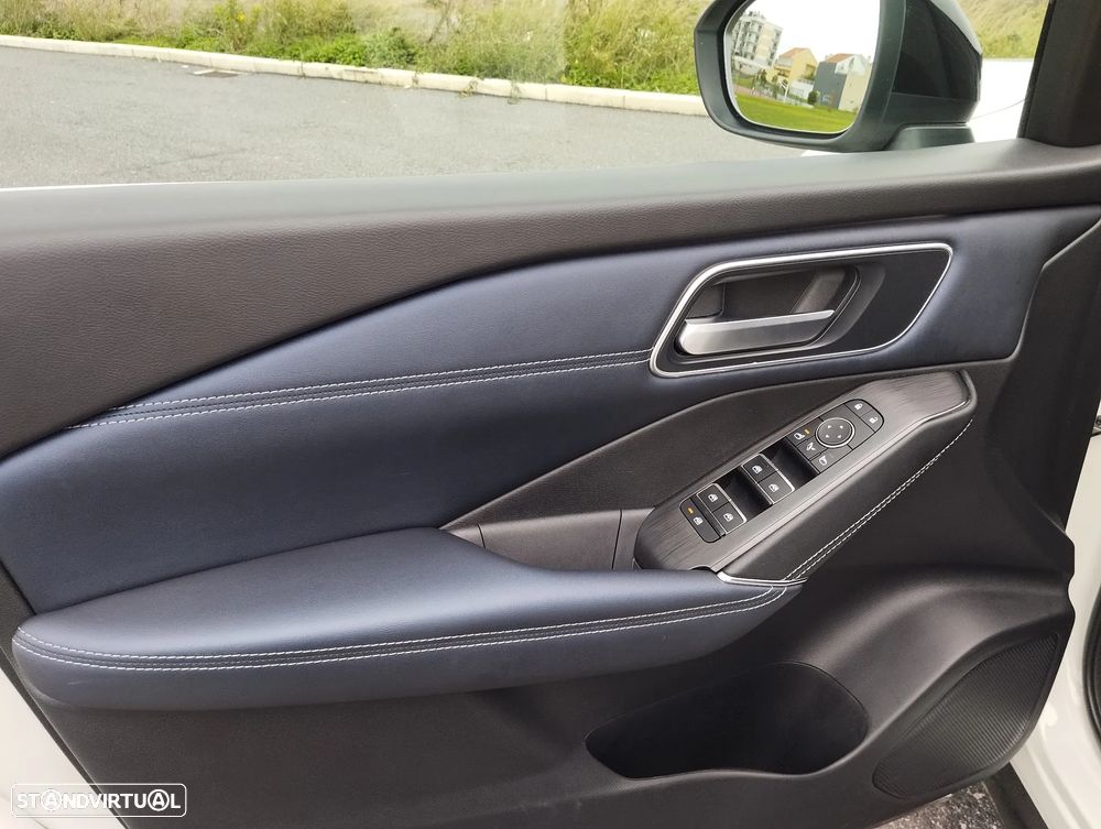 Nissan Qashqai 1.3 DIG-T MHEV Premiere Edition - 16