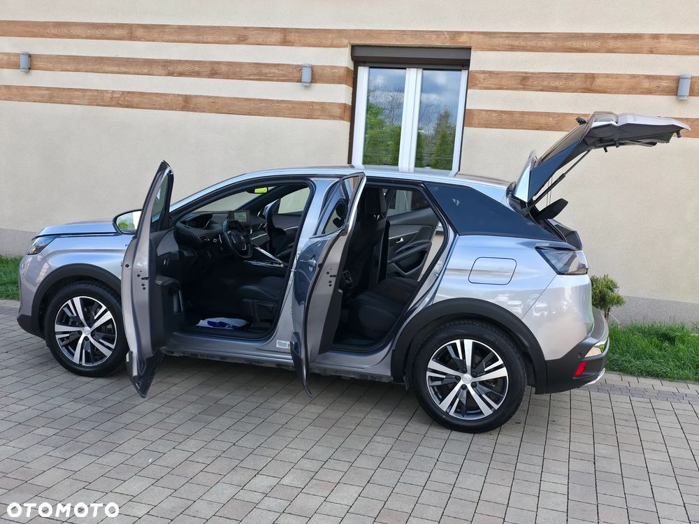 Peugeot 3008 1.6 PureTech Hybrid4 PHEV Allure S&S EAT8 - 19