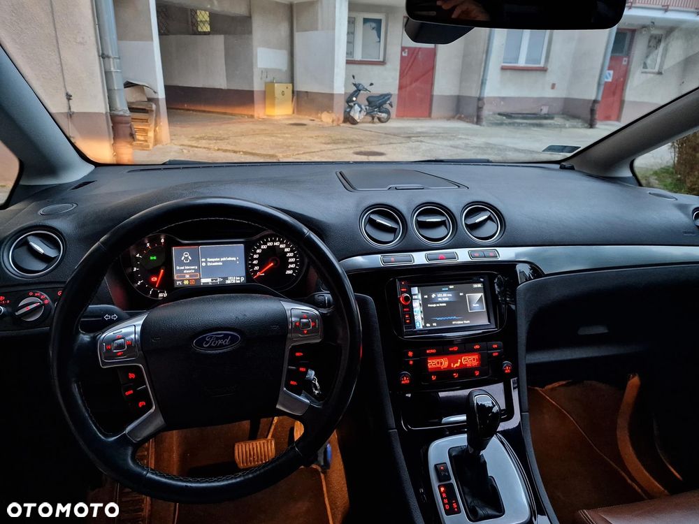 Ford S-Max 2.0 TDCi DPF Titanium MPS6 - 5