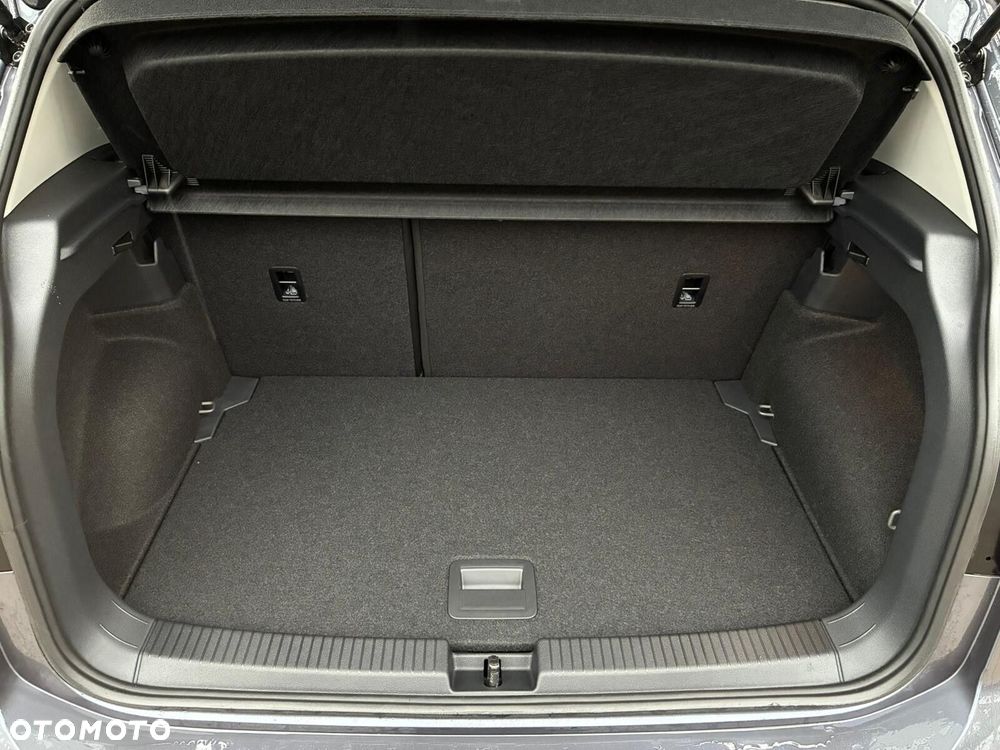Volkswagen T-Cross - 27