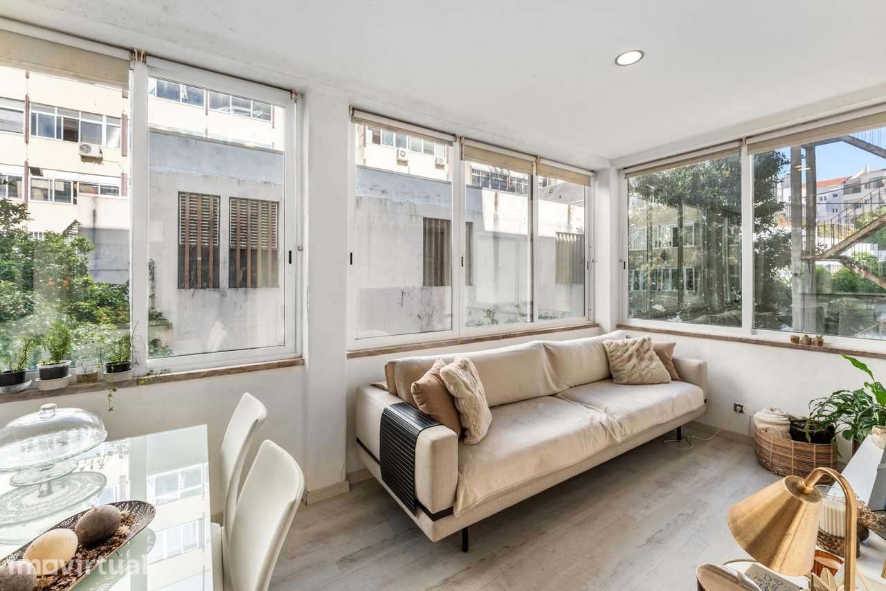 Apartamento T2 com vista, Marquês de Pombal, Lisboa - Grande imagem: 3/21