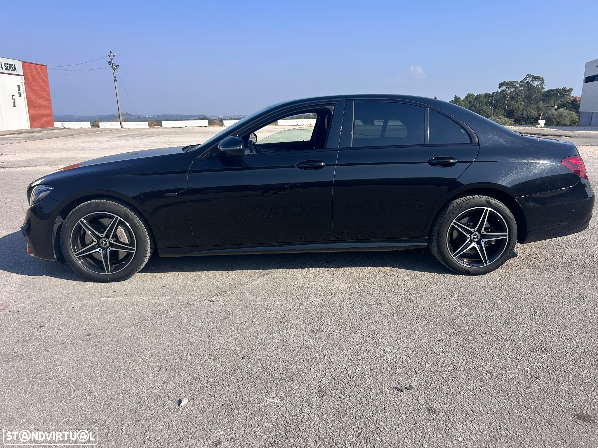 Mercedes-Benz E 300 de AMG Line - 11