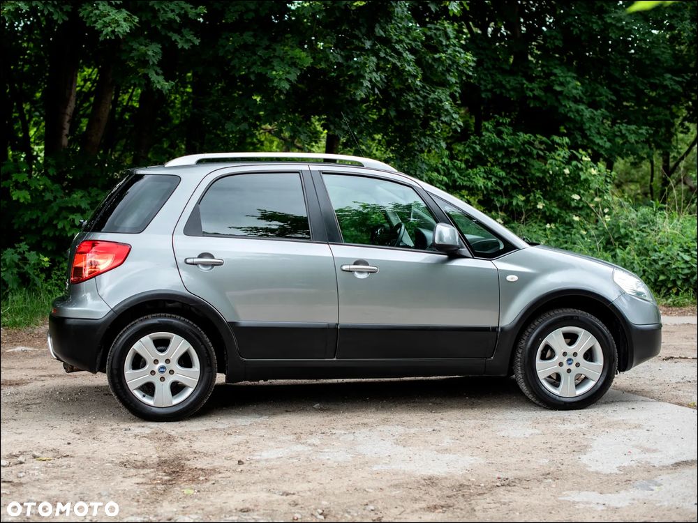 Fiat Sedici 1.9 Multijet DPF 4x4 Dynamic - 8
