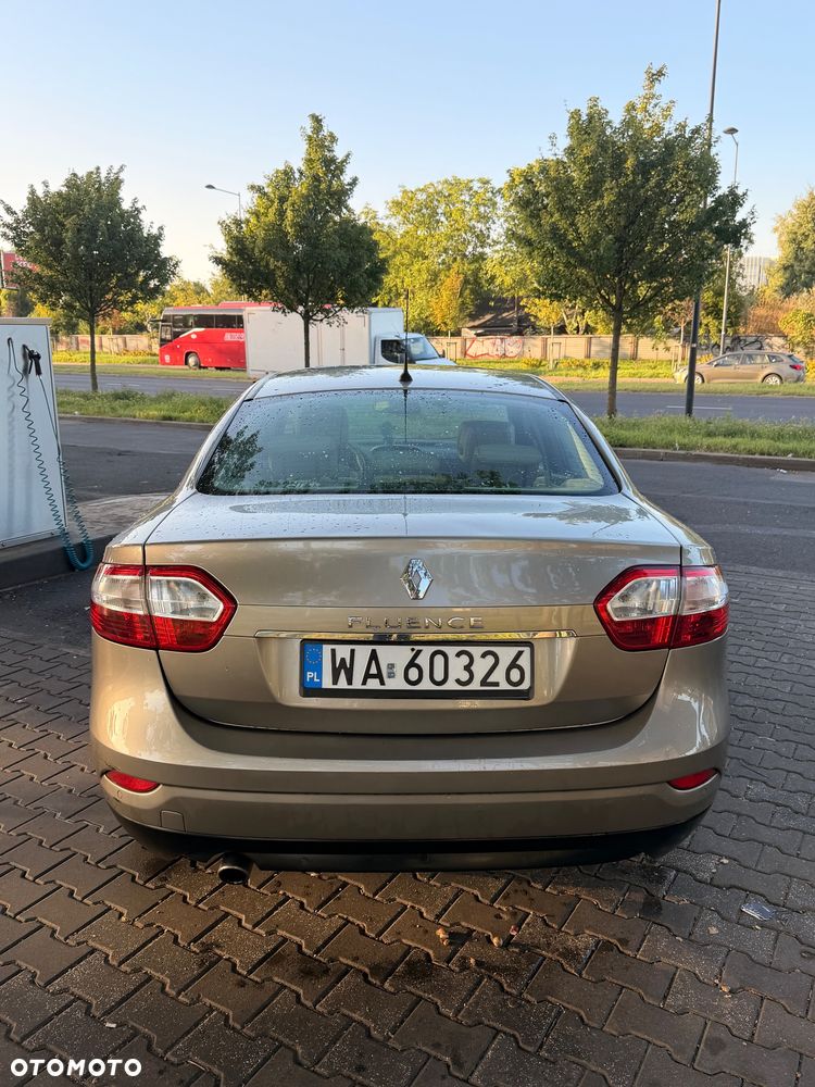Renault Fluence 1.6 16V Privilege Euro5 - 10