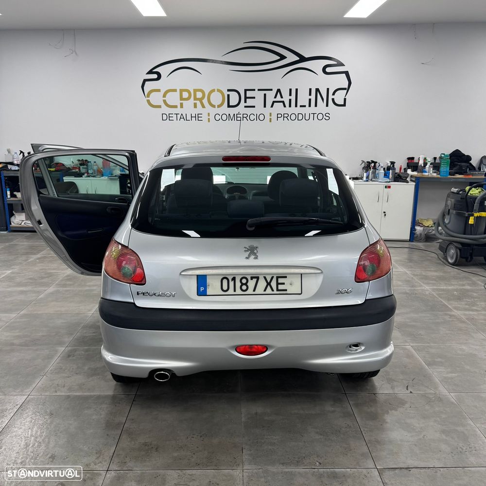 Peugeot 206 1.1 Black & Silver - 1