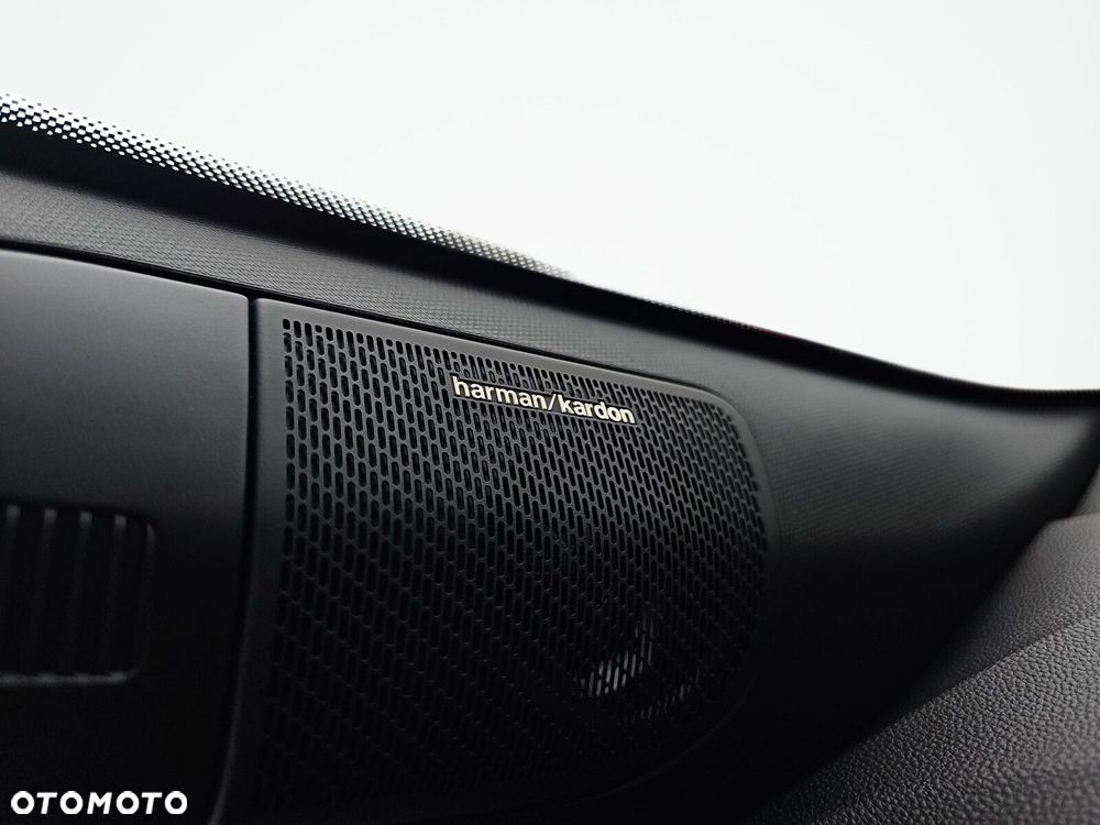 Renault Captur - 21