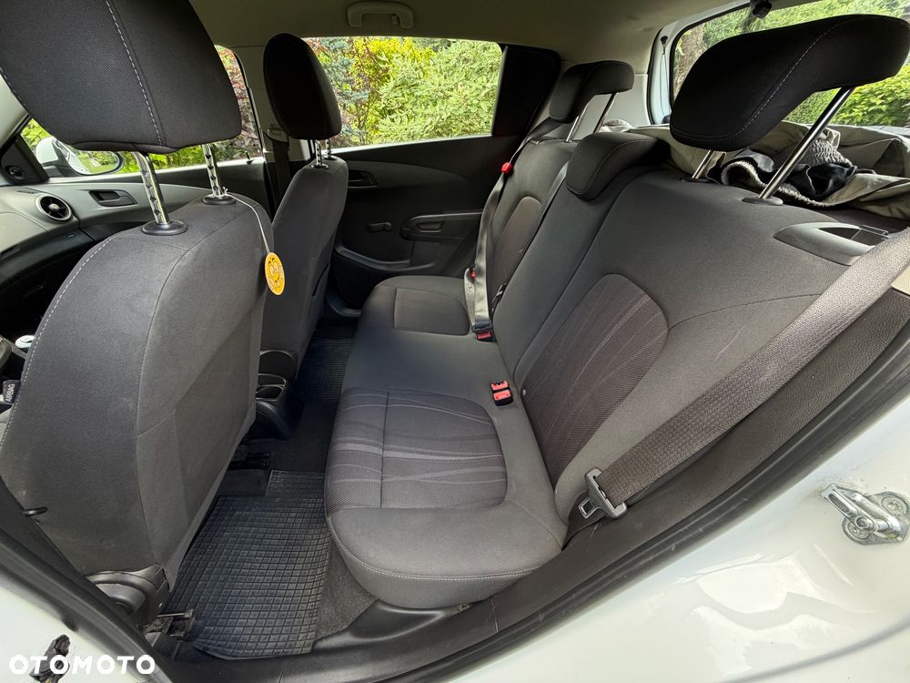 Chevrolet Aveo 1.2 LT - 7