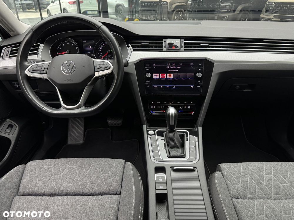 Volkswagen Passat Variant - 16