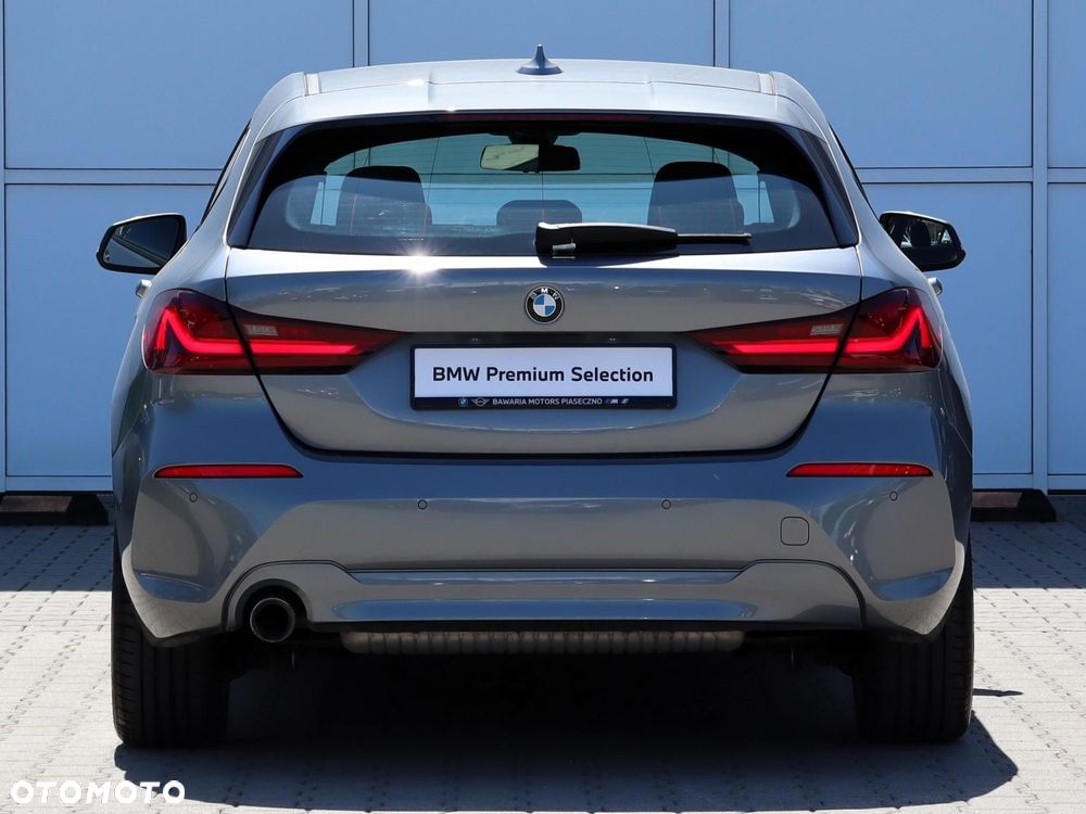 BMW Seria 1 - 11