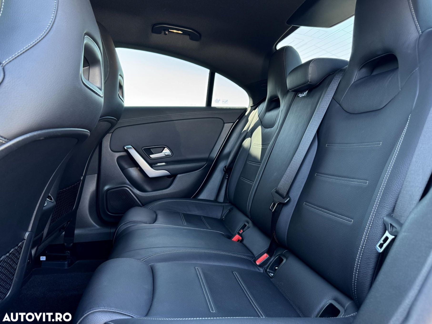 Mercedes-Benz CLA - 32