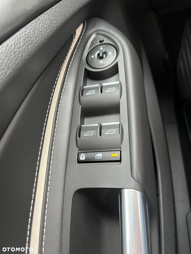 Ford Kuga Vignale 2.0 TDCi AWD - 4