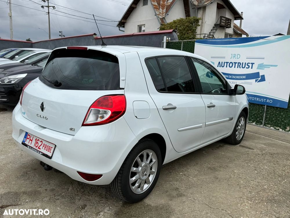 Renault Clio 1.5 dCi 90 FAP Dynamique - 3
