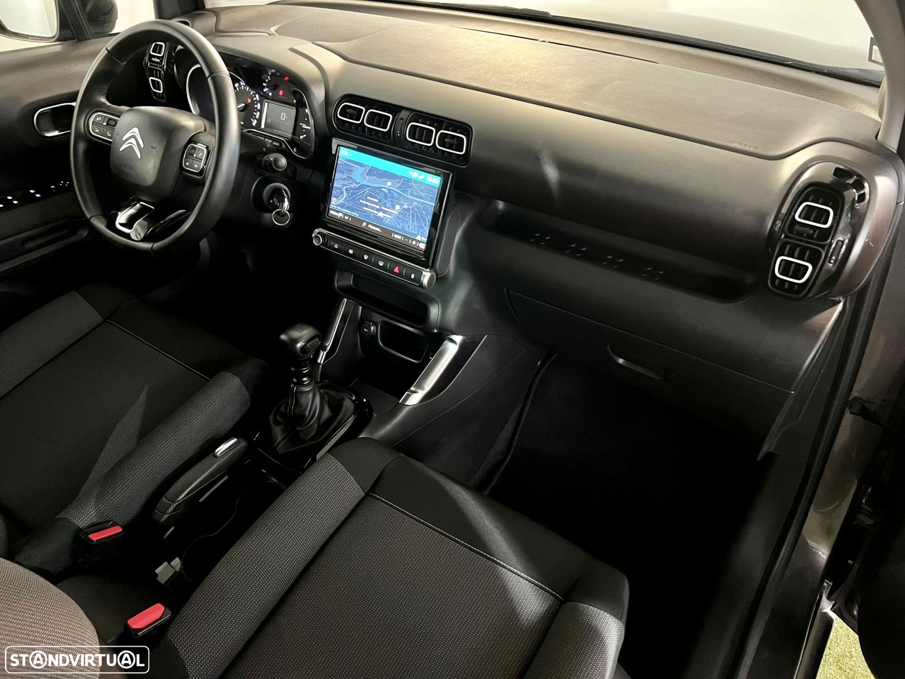 Citroën C3 Aircross 1.2 PureTech Shine - 15