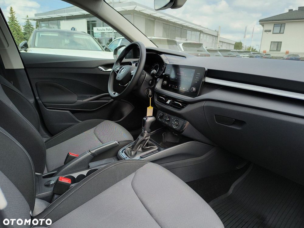 Skoda Fabia 1.0 TSI Ambition DSG - 11