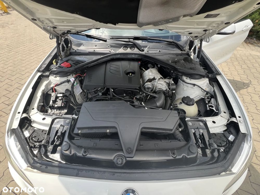 BMW Seria 1 116i - 14
