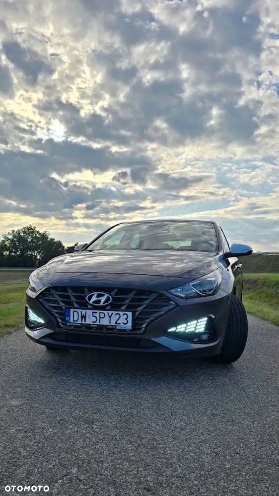 Hyundai i30 1.5 DPI Comfort - 1
