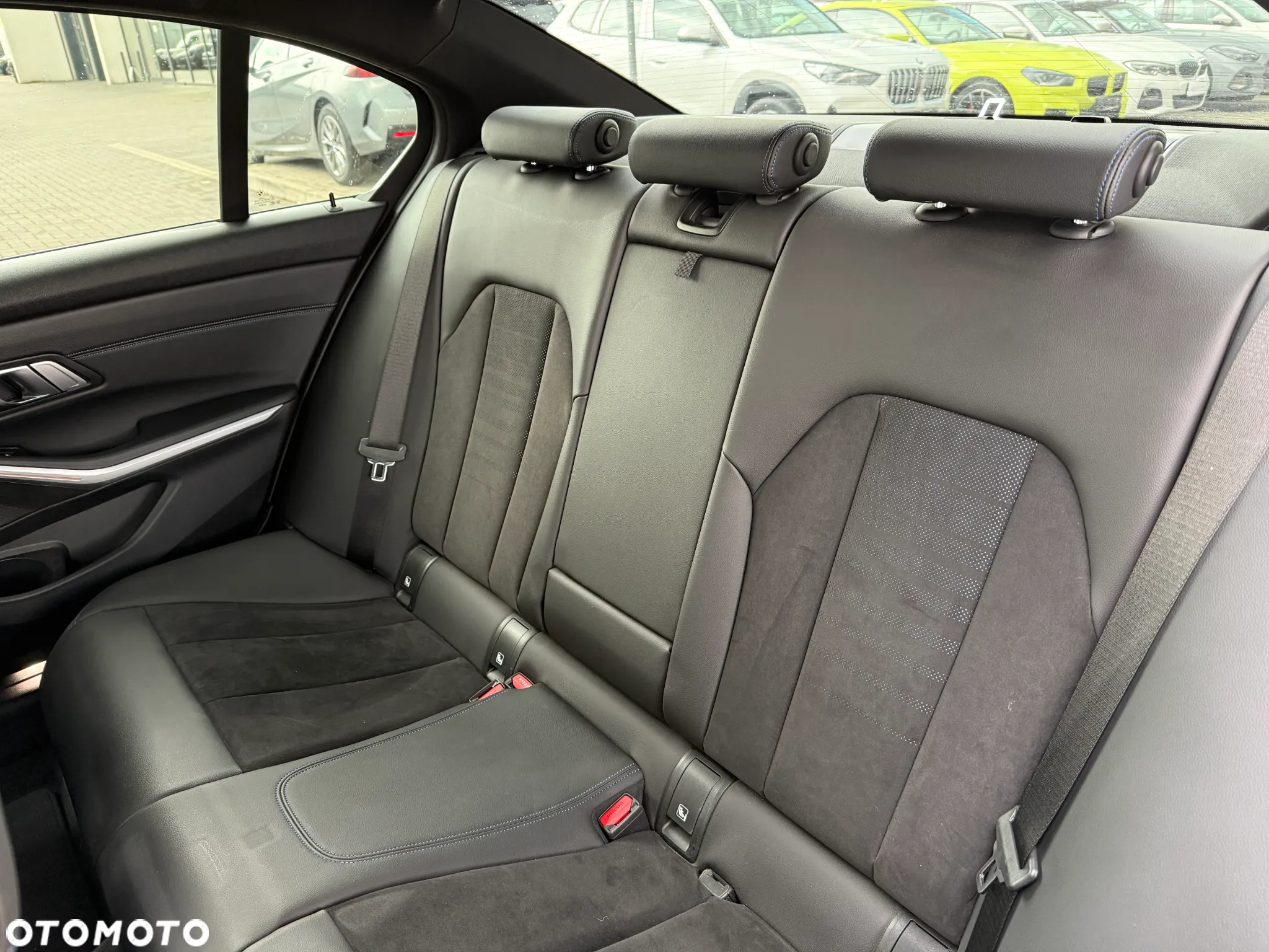 BMW Seria 3 320d xDrive M Sport sport - 23