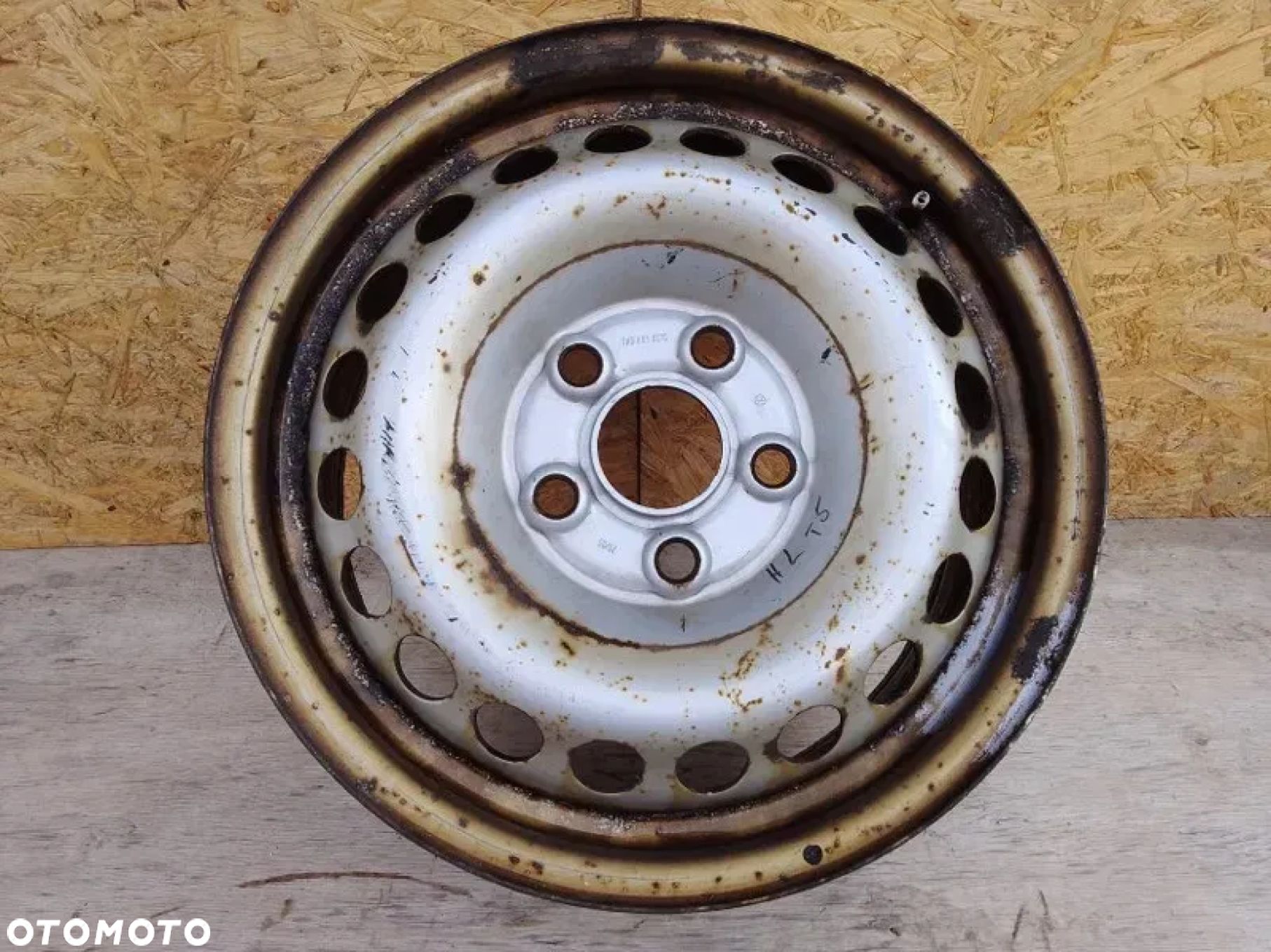 Felga Stalowa 6.5JX16H2 ET51 Vw Transporter T5 7H0601027C - 1
