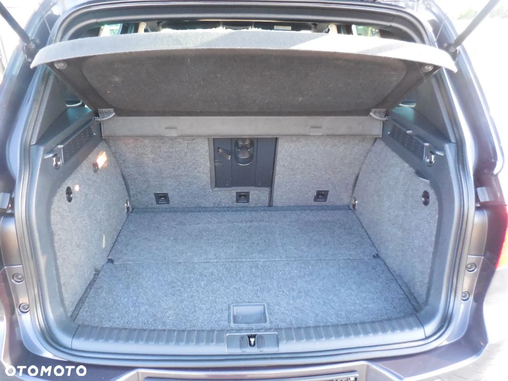 Volkswagen Tiguan 2.0 TDI SCR BlueMotion Technology Lounge Sport & Style - 14